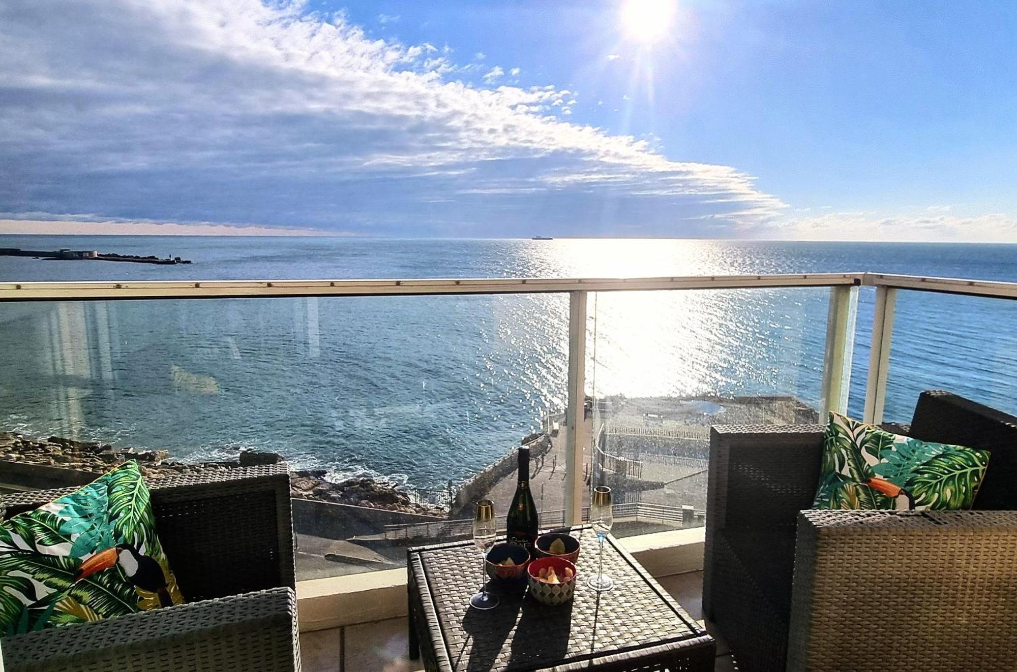 Le Marty 53 Un Balcon Sur La Mer Centre Historique Сет Экстерьер фото